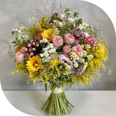 Malé, veľké kytice kvetov na mieru podľa požiadavky klienta